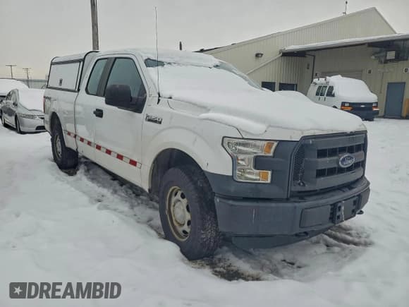 ✅ 2016 Ford F-150 XLT • VIN: 1FTFX1EF0GFB68012 • Lot: 93401745. Listed on Copart with 175,394 mi. Free auction sales archive from the USA and detailed vehicle history report at DreamBid. Image 4.