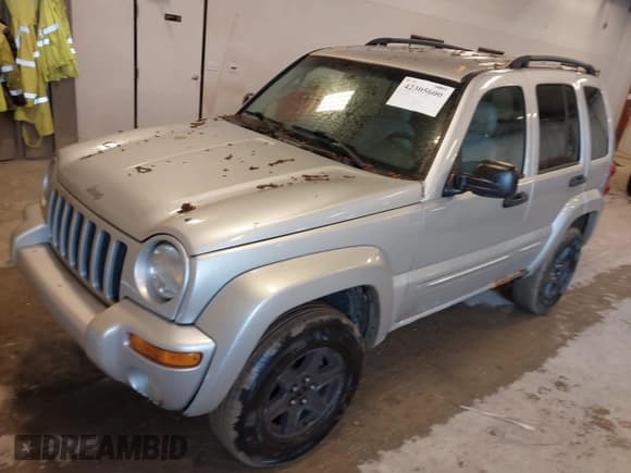 ✅ 2002 Jeep Liberty Limited • VIN: 1J4GL58K92W221602 • Lot: 42305600. Listed on IAAI with 201,998 mi. Free auction sales archive from the USA and detailed vehicle history report at DreamBid. Image 2.