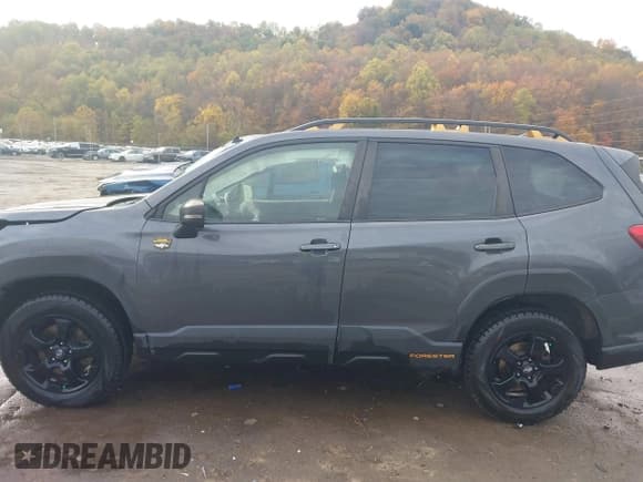 ✅ 2022 Subaru Forester Wilderness • VIN: JF2SKAMC5NH404970 • Lot: 43489563. Wystawiony na IAAI z przebiegiem 59 840 mil. Bezpłatny archiwum sprzedaży aukcyjnych z USA i szczegółowy raport historii pojazdu na DreamBid. Zdjęcie 14.