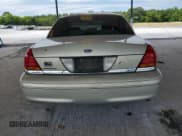 ✅ 2003 Ford Crown Victoria Standard • VIN: 2FAFP73W13X210293 • Lot: 58513185. Listed on Copart with 184,238 mi. Free auction sales archive from the USA and detailed vehicle history report at DreamBid. Image 6.