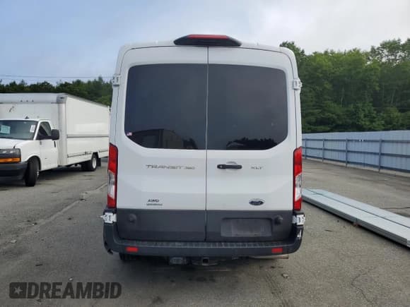 ✅ 2023 Ford Transit Passenger XL • VIN: 1FBAX9CG5PKA55964 • Лот: 61262455. Опубликован ранее на Copart с пробегом 23 111 миль. Бесплатный доступ к архиву аукционных продаж из США и подробный отчёт об истории автомобиля на DreamBid. Изображение 6.