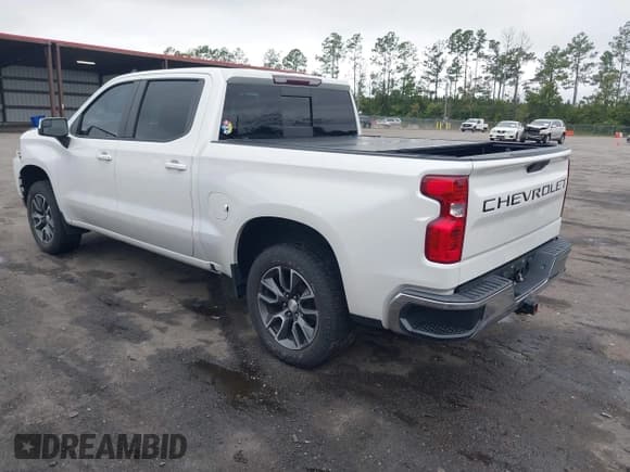 ✅ 2019 Chevrolet Silverado 1500 LT • VIN: 3GCUYDED9KG263549 • Lot: 43563125. Listed on IAAI with 110,924 mi. Free auction sales archive from the USA and detailed vehicle history report at DreamBid. Image 3.