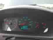 2010 Chevrolet Impala LS z VIN 2G1WA5EN5A1241205, wystawiony jako Copart lot #90408515 z przebiegiem 180 240 mil mil oraz Szkoda całkowita • Salvage title. Historia ofert i sprzedaży dostępna na DreamBid. Obrazek 9.