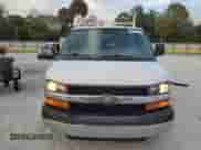 2016 Chevrolet Express Passenger LT с VIN 1GAZGPFG2G1269808, выставлен на аукционе Copart как лот 42686785 с пробегом 157 121 миль миль и Списание • Salvage title. История ставок и продаж доступна на DreamBid. Изображение 5.