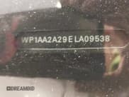 ✅ 2014 Porsche Cayenne • VIN: WP1AA2A29ELA09538 • Lot: 41617272. Listed on IAAI with 87,269 mi. Free auction sales archive from the USA and detailed vehicle history report at DreamBid. Image 9.