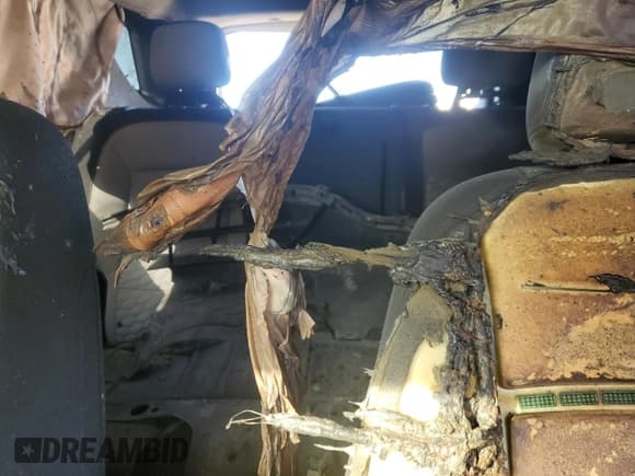 ✅ 2020 Chevrolet Equinox LS • VIN: 2GNAXSEV4L6168338 • Лот: 90400975. Опубликован ранее на Copart с пробегом Не указан. Бесплатный доступ к архиву аукционных продаж из США и подробный отчёт об истории автомобиля на DreamBid. Изображение 10.