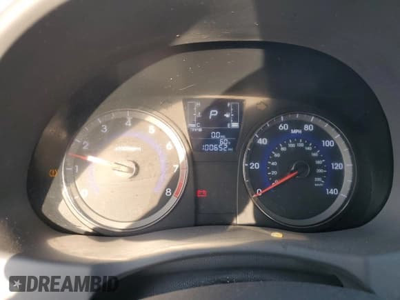 ✅ 2015 Hyundai Accent GLS • VIN: KMHCT4AE4FU931930 • Лот: 73355944. Опубликован ранее на Copart с пробегом 100 652 миль. Бесплатный доступ к архиву аукционных продаж из США и подробный отчёт об истории автомобиля на DreamBid. Изображение 9.