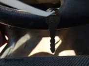 ✅ 1997 Chevrolet S-10 • VIN: 1GCCS14X9V8104693 • Лот: 42756874. Опубликован ранее на IAAI с пробегом 208 810 миль. Бесплатный доступ к архиву аукционных продаж из США и подробный отчёт об истории автомобиля на DreamBid. Изображение 11.