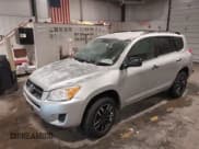 ✅ 2010 Toyota RAV4 • VIN: 2T3ZF4DV4AW050500 • Лот: 43845435. Опубликован ранее на IAAI с пробегом 195 765 миль. Бесплатный доступ к архиву аукционных продаж из США и подробный отчёт об истории автомобиля на DreamBid. Изображение 2.