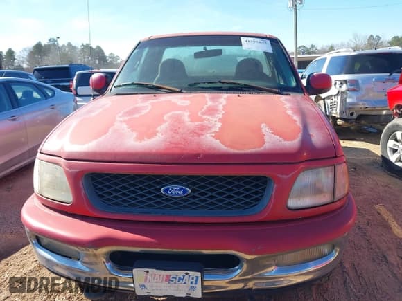 ✅ 1997 Ford F-150 • VIN: 1FTDF18W6VND20156 • Lot: 41295852. Wystawiony na IAAI z przebiegiem 193 871 mil. Bezpłatny archiwum sprzedaży aukcyjnych z USA i szczegółowy raport historii pojazdu na DreamBid. Zdjęcie 12.