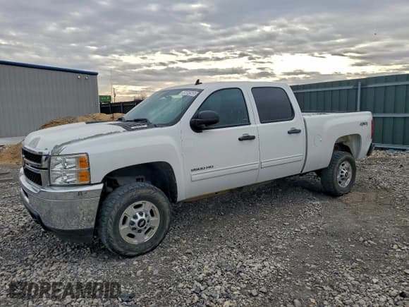 ✅ 2013 Chevrolet Silverado 2500HD LT • VIN: 1GC1KXCG4DF214590 • Лот: 90464565. Опубликован ранее на Copart с пробегом 256 475 миль. Бесплатный доступ к архиву аукционных продаж из США и подробный отчёт об истории автомобиля на DreamBid. Изображение 1.