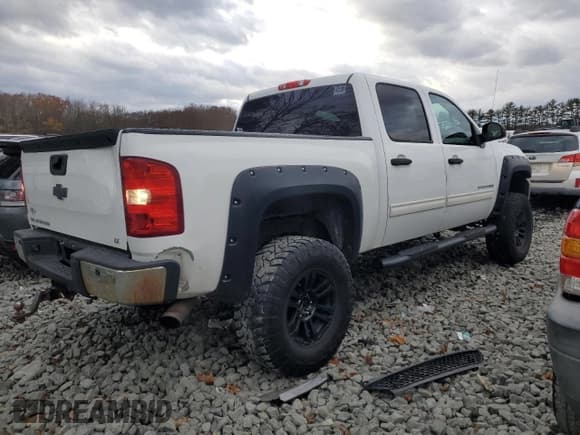 ✅ 2013 Chevrolet Silverado 1500 LT • VIN: 3GCPKSE73DG130589 • Lot: 92527665. Listed on Copart with 155,909 mi. Free auction sales archive from the USA and detailed vehicle history report at DreamBid. Image 3.
