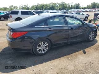 ✅ 2013 Hyundai Sonata GLS • VIN: 5NPEB4AC7DH509317 • Lot: 63087054. Listed on Copart with 85,159 mi. Free auction sales archive from the USA and detailed vehicle history report at DreamBid. Image 3.