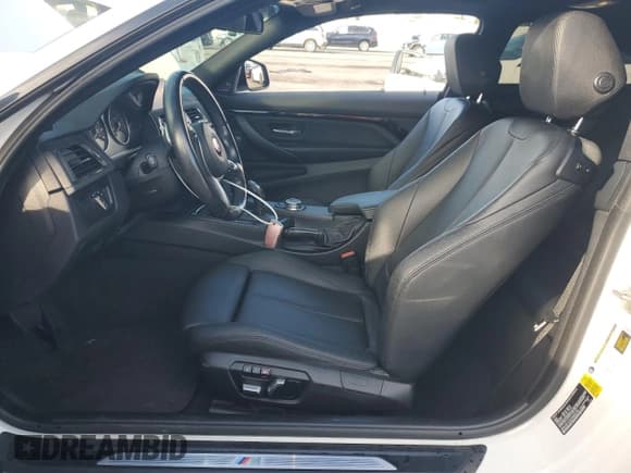 ✅ 2017 BMW 4 Series 430i • VIN: WBA4R7C52HK895799 • Lot: 93554555. Listed on Copart with 49,815 mi. Free auction sales archive from the USA and detailed vehicle history report at DreamBid. Image 7.