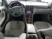 ✅ 2006 Mercedes-Benz C 280 Luxury • VIN: WDBRF54H66A878486 • Lot: 43667405. Wystawiony na Copart z przebiegiem 133 647 mil. Bezpłatny archiwum sprzedaży aukcyjnych z USA i szczegółowy raport historii pojazdu na DreamBid. Zdjęcie 8.