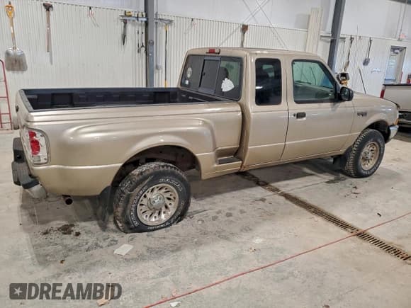 ✅ 1999 Ford Ranger XL • VIN: 1FTZR15V2XPB02683 • Lot: 95176485. Wystawiony na Copart z przebiegiem 224 586 mil. Bezpłatny archiwum sprzedaży aukcyjnych z USA i szczegółowy raport historii pojazdu na DreamBid. Zdjęcie 3.