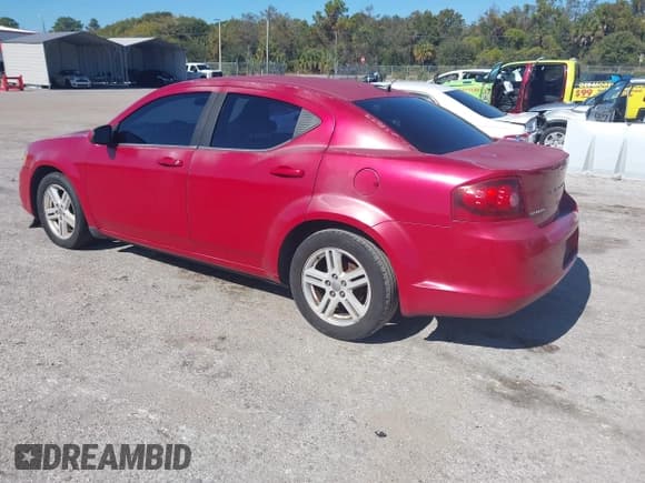 ✅ 2013 Dodge Avenger SXT • VIN: 1C3CDZCB7DN626466 • Лот: 43680583. Опубликован ранее на IAAI с пробегом 255 300 миль. Бесплатный доступ к архиву аукционных продаж из США и подробный отчёт об истории автомобиля на DreamBid. Изображение 3.