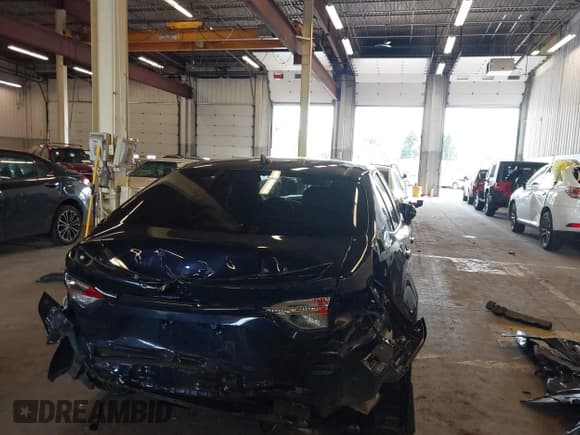 ✅ 2024 Toyota Corolla Hybrid LE • VIN: JTDBDMHEXRJ006710 • Lot: 41993725. Listed on IAAI with 9,773 mi. Free auction sales archive from the USA and detailed vehicle history report at DreamBid. Image 17.