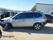 ✅ 2014 Subaru Forester Premium • VIN: JF2SJADC2EH461341 • Lot: 43578606. Wystawiony na IAAI z przebiegiem 78 099 mil. Bezpłatny archiwum sprzedaży aukcyjnych z USA i szczegółowy raport historii pojazdu na DreamBid. Zdjęcie 14.