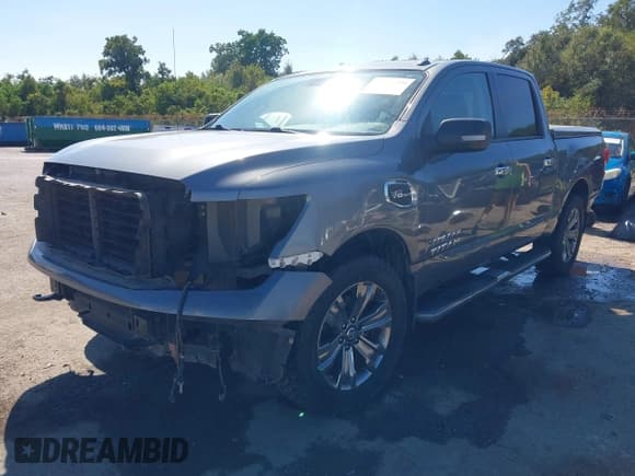 ✅ 2017 Nissan Titan SV • VIN: 1N6AA1E5XHN546876 • Lot: 43511399. Listed on IAAI with 62,801 mi. Free auction sales archive from the USA and detailed vehicle history report at DreamBid. Image 2.