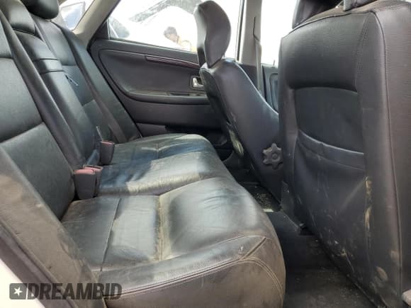 ✅ 2001 Volvo S40 • VIN: YV1VS29551F632494 • Lot: 72100545. Listed on Copart with 193,975 mi. Free auction sales archive from the USA and detailed vehicle history report at DreamBid. Image 10.