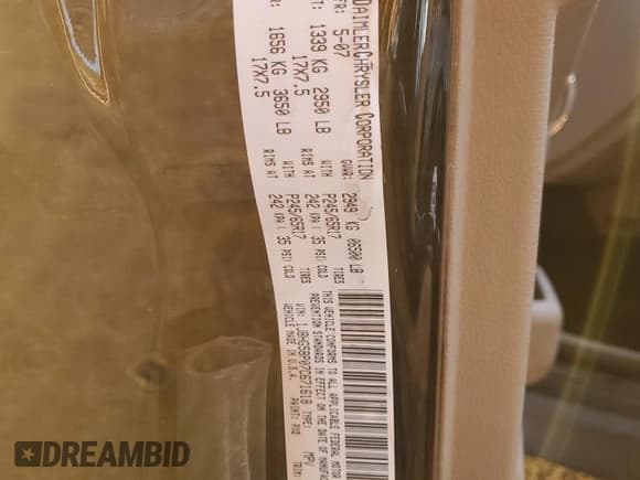 ✅ 2007 Jeep Commander Limited • VIN: 1J8HG58P07C671618 • Лот: 50188145. Опубликован ранее на Copart с пробегом 199 352 миль. Бесплатный доступ к архиву аукционных продаж из США и подробный отчёт об истории автомобиля на DreamBid. Изображение 15.