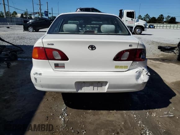 ✅ 2000 Toyota Corolla CE • VIN: 1NXBR12E3YZ302346 • Lot: 90586775. Wystawiony na Copart z przebiegiem 156 997 mil. Bezpłatny archiwum sprzedaży aukcyjnych z USA i szczegółowy raport historii pojazdu na DreamBid. Zdjęcie 6.