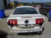 ✅ 2010 Ford Mustang GT • VIN: 1ZVBP8CH3A5153834 • Лот: 84865305. Опубликован ранее на Copart с пробегом 127 730 миль. Бесплатный доступ к архиву аукционных продаж из США и подробный отчёт об истории автомобиля на DreamBid. Изображение 6.