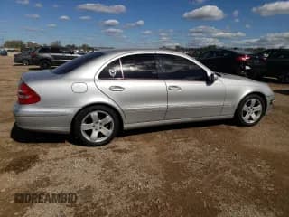 ✅ 2006 Mercedes-Benz E 350 • VIN: WDBUF56J56A779152 • Lot: 82268425. Listed on Copart with 129,186 mi. Free auction sales archive from the USA and detailed vehicle history report at DreamBid. Image 3.