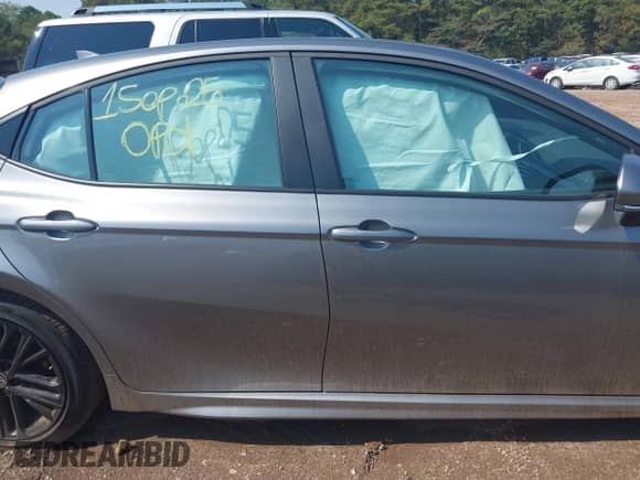 2025 Toyota Camry LE с VIN 4T1DAACK1SU599273, выставлен на аукционе IAAI как лот 43247873 с пробегом 6 309 миль миль и . История ставок и продаж доступна на DreamBid. Изображение 13.