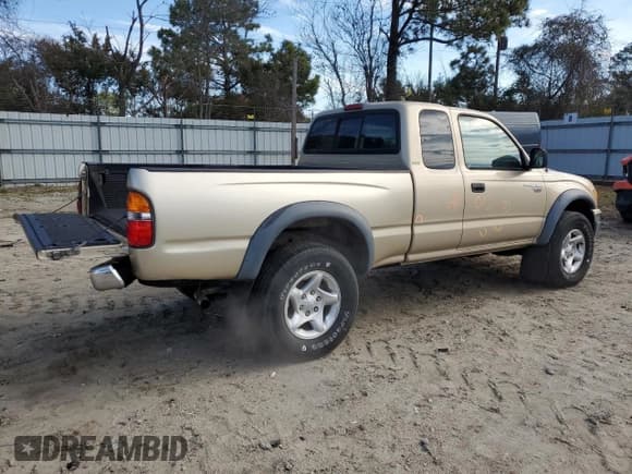✅ 2004 Toyota Tacoma PreRunner • VIN: 5TESM92N84Z387347 • Лот: 50037625. Опубликован ранее на Copart с пробегом 170 910 миль. Бесплатный доступ к архиву аукционных продаж из США и подробный отчёт об истории автомобиля на DreamBid. Изображение 3.