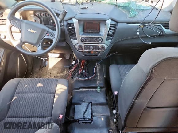 ✅ 2017 Chevrolet Tahoe Commercial • VIN: 1GNLCDEC3HR224070 • Лот: 90880285. Опубликован ранее на Copart с пробегом 52 211 миль. Бесплатный доступ к архиву аукционных продаж из США и подробный отчёт об истории автомобиля на DreamBid. Изображение 8.