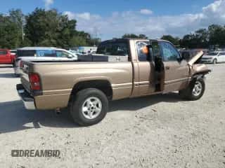2000 Dodge 1500 с VIN 1B7HC13Y4YJ124957, выставлен на аукционе Copart как лот 76333354 с пробегом 390 462 миль миль и Списание • Salvage title. История ставок и продаж доступна на DreamBid. Изображение 3.