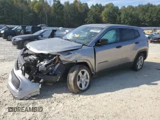 ✅ 2023 Jeep Compass Sport • VIN: 3C4NJDANXPT509675 • Lot: 87040905. Wystawiony na Copart z przebiegiem Nie podano. Bezpłatny archiwum sprzedaży aukcyjnych z USA i szczegółowy raport historii pojazdu na DreamBid. Zdjęcie 1.