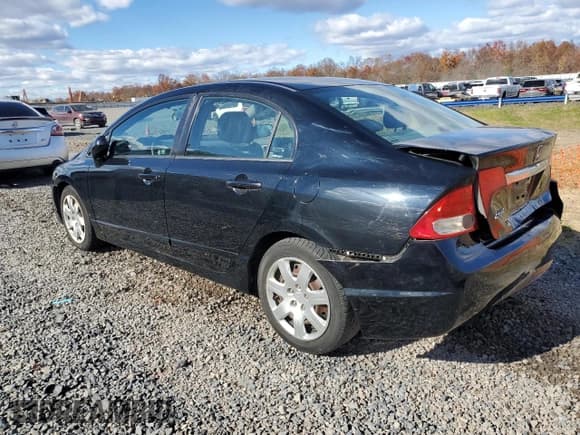 ✅ 2010 Honda Civic LX • VIN: 2HGFA1F58AH330676 • Lot: 91687125. Listed on Copart with 132,985 mi. Free auction sales archive from the USA and detailed vehicle history report at DreamBid. Image 2.