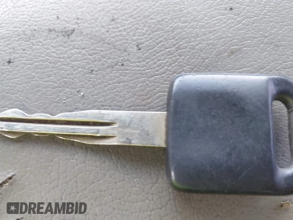 ✅ 2007 Nissan Titan SE • VIN: 1N6BA06A77N238430 • Lot: 42740567. Listed on IAAI with 304,776 mi. Free auction sales archive from the USA and detailed vehicle history report at DreamBid. Image 11.