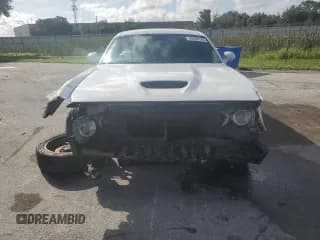 ✅ 2019 Dodge Challenger R/T • VIN: 2C3CDZBT8KH641980 • Lot: 65629124. Wystawiony na Copart z przebiegiem 92 835 mil. Bezpłatny archiwum sprzedaży aukcyjnych z USA i szczegółowy raport historii pojazdu na DreamBid. Zdjęcie 5.