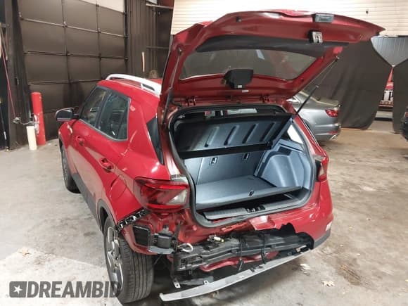 ✅ 2023 Hyundai Venue SEL • VIN: KMHRC8A36PU228699 • Lot: 40877685. Listed on IAAI with 23,394 mi. Free auction sales archive from the USA and detailed vehicle history report at DreamBid. Image 3.