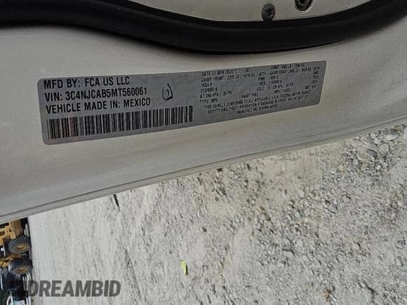 ✅ 2021 Jeep Compass Sport • VIN: 3C4NJCAB5MT560061 • Lot: 70328095. Listed on Copart with 76,635 mi. Free auction sales archive from the USA and detailed vehicle history report at DreamBid. Image 13.