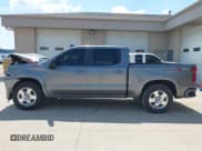 ✅ 2021 Chevrolet Silverado 1500 RST • VIN: 3GCUYEET8MG351315 • Лот: 42864637. Опубликован ранее на IAAI с пробегом 83 597 миль. Бесплатный доступ к архиву аукционных продаж из США и подробный отчёт об истории автомобиля на DreamBid. Изображение 14.