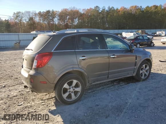 ✅ 2014 Chevrolet Captiva Sport LT • VIN: 3GNAL3EK1ES641673 • Lot: 92884705. Wystawiony na Copart z przebiegiem 142 815 mil. Bezpłatny archiwum sprzedaży aukcyjnych z USA i szczegółowy raport historii pojazdu na DreamBid. Zdjęcie 3.