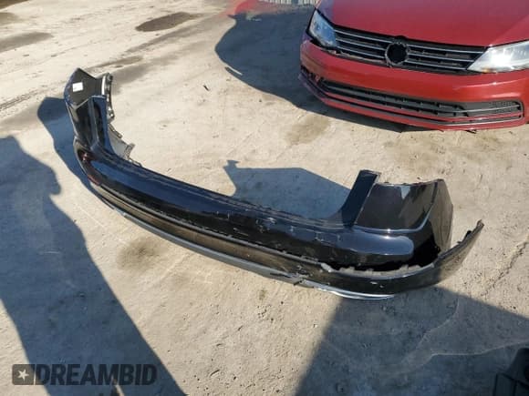 ✅ 2019 Audi Q8 Premium • VIN: WA1AVAF14KD028966 • Лот: 37972363. Опубликован ранее на Copart с пробегом 75 927 миль. Бесплатный доступ к архиву аукционных продаж из США и подробный отчёт об истории автомобиля на DreamBid. Изображение 13.