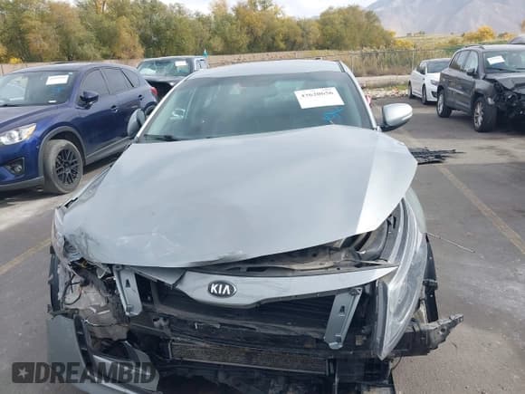 ✅ 2014 Kia Optima EX • VIN: KNAGN4AD7E5070160 • Лот: 43620656. Опубликован ранее на IAAI с пробегом 92 141 миль. Бесплатный доступ к архиву аукционных продаж из США и подробный отчёт об истории автомобиля на DreamBid. Изображение 13.