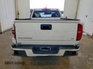 ✅ 2022 Chevrolet Colorado 2WD LT • VIN: 1GCHSCEAXN1128361 • Lot: 94261155. Wystawiony na Copart z przebiegiem Nie podano. Bezpłatny archiwum sprzedaży aukcyjnych z USA i szczegółowy raport historii pojazdu na DreamBid. Zdjęcie 6.