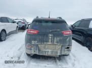 ✅ 2016 Jeep Cherokee Limited • VIN: 1C4PJMDB6GW331557 • Lot: 41601297. Wystawiony na IAAI z przebiegiem 175 562 mil. Bezpłatny archiwum sprzedaży aukcyjnych z USA i szczegółowy raport historii pojazdu na DreamBid. Zdjęcie 16.