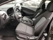 ✅ 2019 Hyundai Kona SEL • VIN: KM8K2CAA9KU228291 • Лот: 74475683. Опубликован ранее на Copart с пробегом 47 690 миль. Бесплатный доступ к архиву аукционных продаж из США и подробный отчёт об истории автомобиля на DreamBid. Изображение 7.