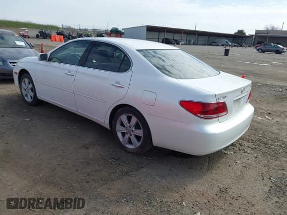✅ 2005 Lexus ES 350 • VIN: JTHBA30G655129163 • Lot: 41523048. Listed on IAAI with 160,907 mi. Free auction sales archive from the USA and detailed vehicle history report at DreamBid. Image 3.