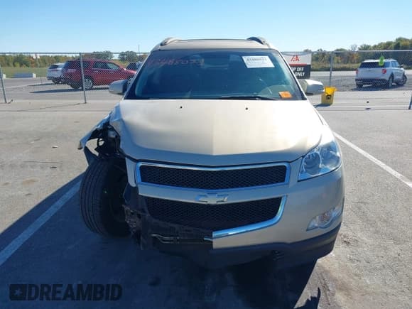 ✅ 2010 Chevrolet Traverse 1LT • VIN: 1GNLRFED9AJ214666 • Lot: 43488021. Wystawiony na IAAI z przebiegiem 193 881 mil. Bezpłatny archiwum sprzedaży aukcyjnych z USA i szczegółowy raport historii pojazdu na DreamBid. Zdjęcie 12.