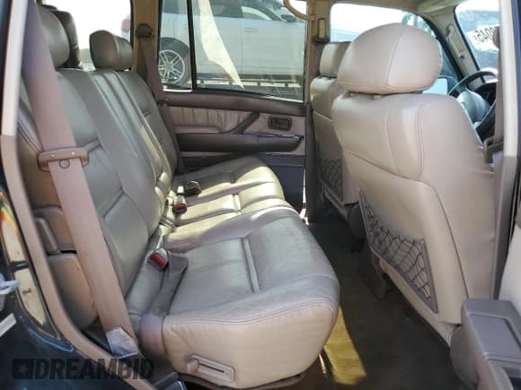 ✅ 1996 Toyota Land Cruiser • VIN: JT3HJ85J2T0131746 • Lot: 61558045. Wystawiony na Copart z przebiegiem 140 981 mil. Bezpłatny archiwum sprzedaży aukcyjnych z USA i szczegółowy raport historii pojazdu na DreamBid. Zdjęcie 11.