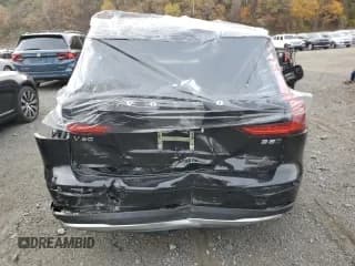 ✅ 2025 Volvo V60 Plus • VIN: YV4L12WK8S2146889 • Лот: 91700885. Опубликован ранее на Copart с пробегом 16 895 миль. Бесплатный доступ к архиву аукционных продаж из США и подробный отчёт об истории автомобиля на DreamBid. Изображение 6.